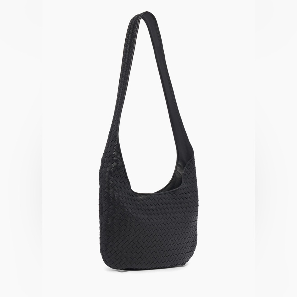 Bottega Veneta
Intrecciato Crossbody Bag - Picture 4 of 6